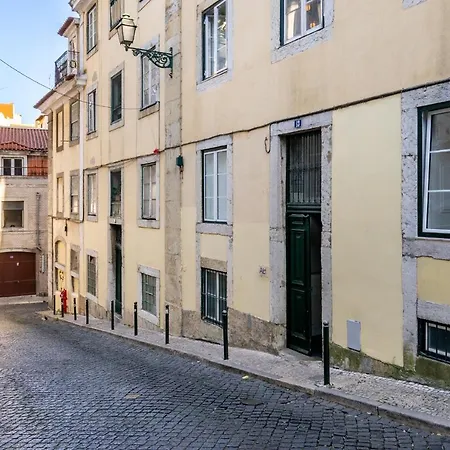 Whome Prime Aparts - Sé *